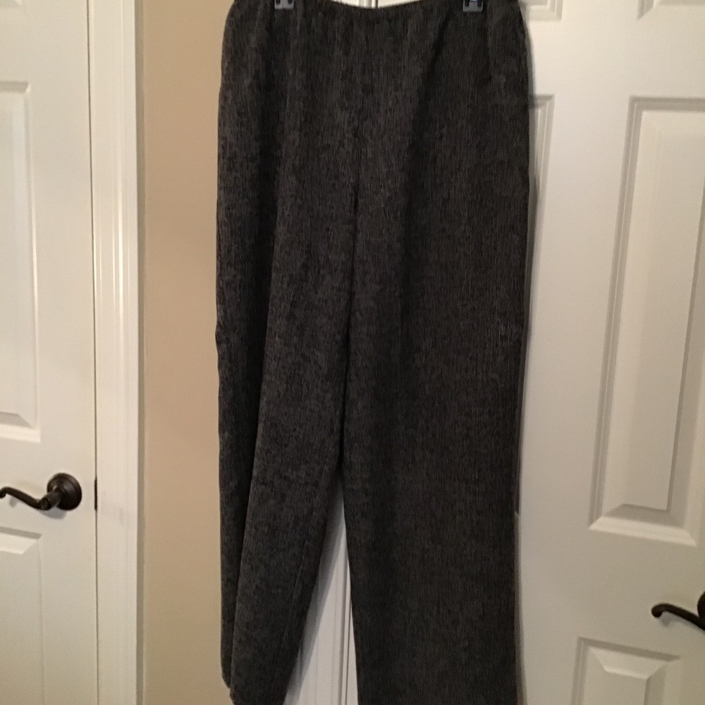 Jones New York pants